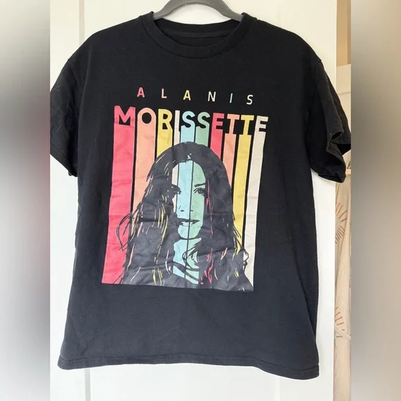 Alanis Morissette 2023 Tour T-Shirt - Picture 1 of 3